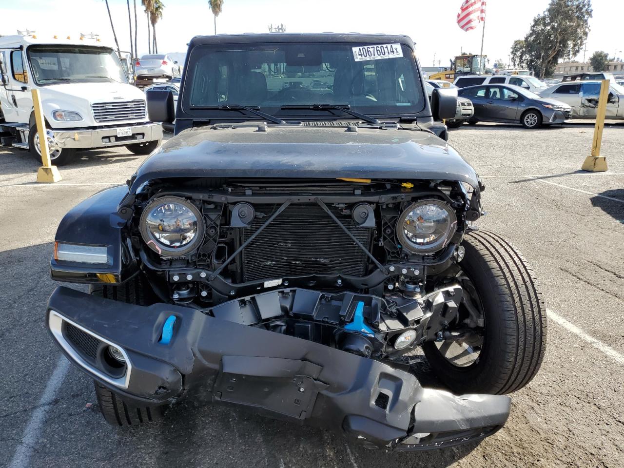 Photo 4 VIN: 1C4RJXP6XRW145855 - JEEP WRANGLER 