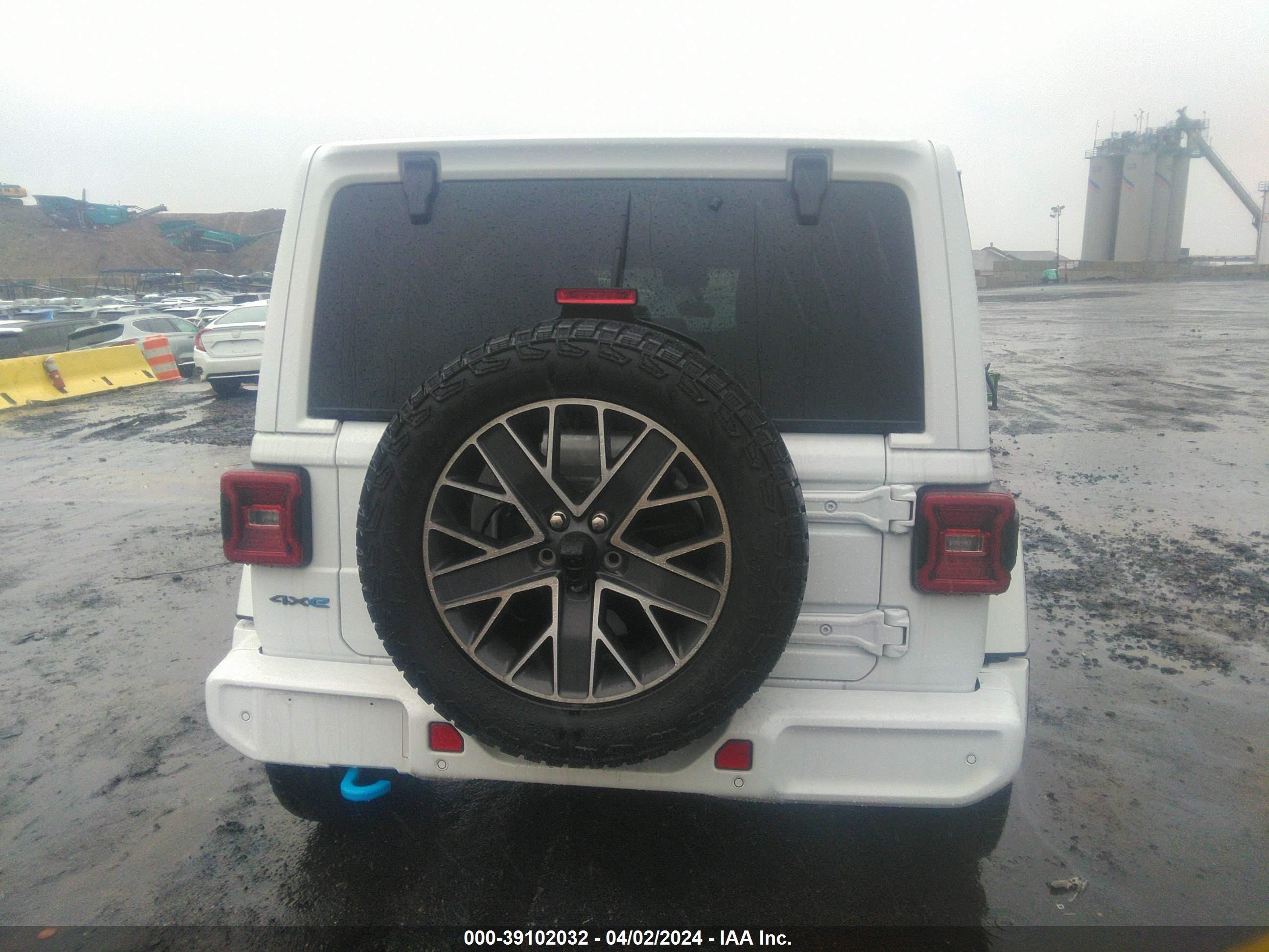 Photo 15 VIN: 1C4RJXU61RW175511 - JEEP WRANGLER 