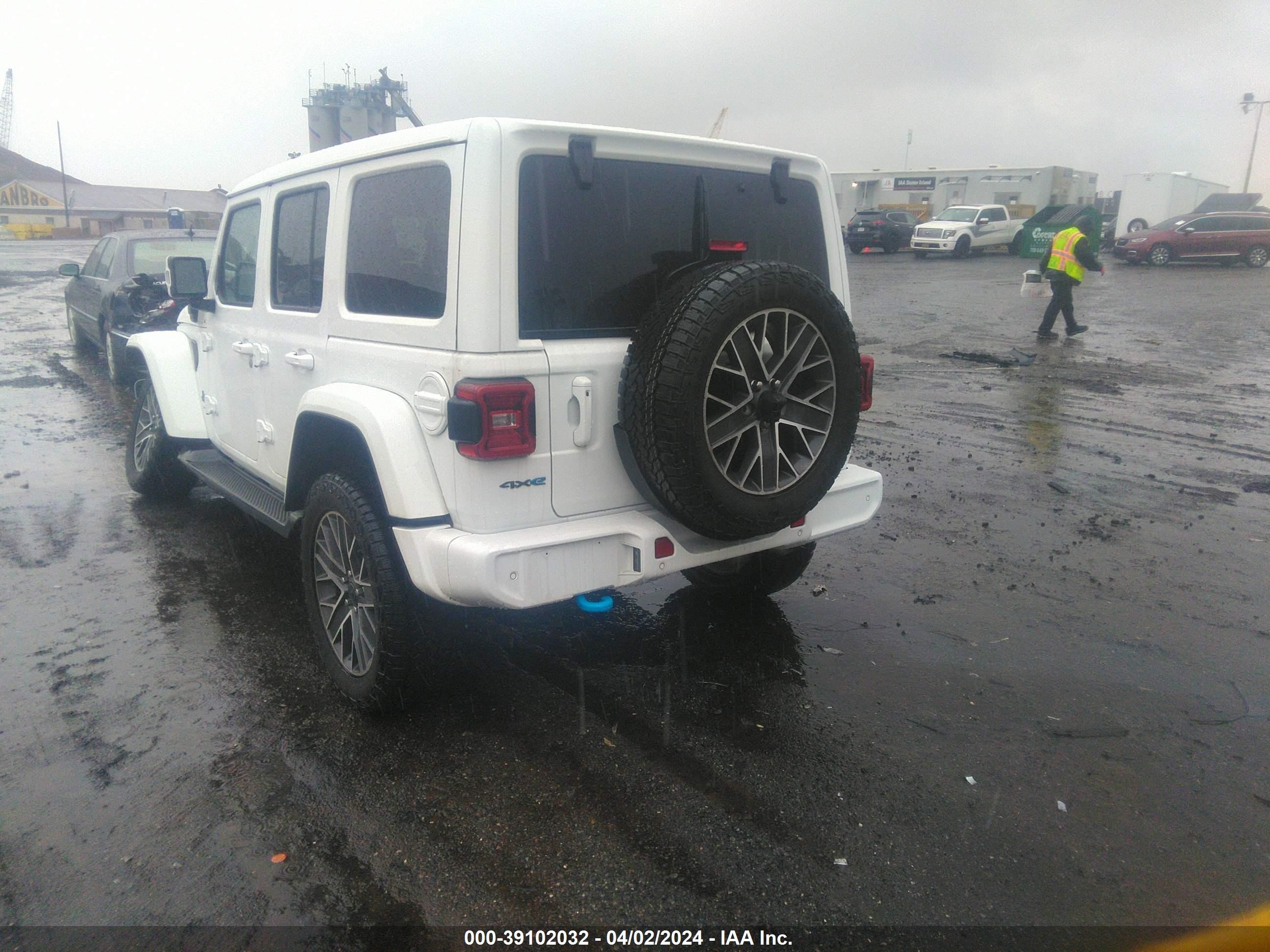 Photo 2 VIN: 1C4RJXU61RW175511 - JEEP WRANGLER 