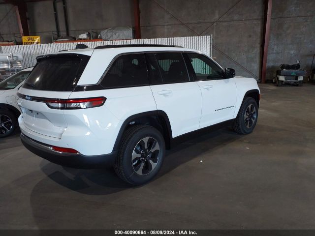 Photo 3 VIN: 1C4RJYB60RC230783 - JEEP GRAND CHEROKEE 