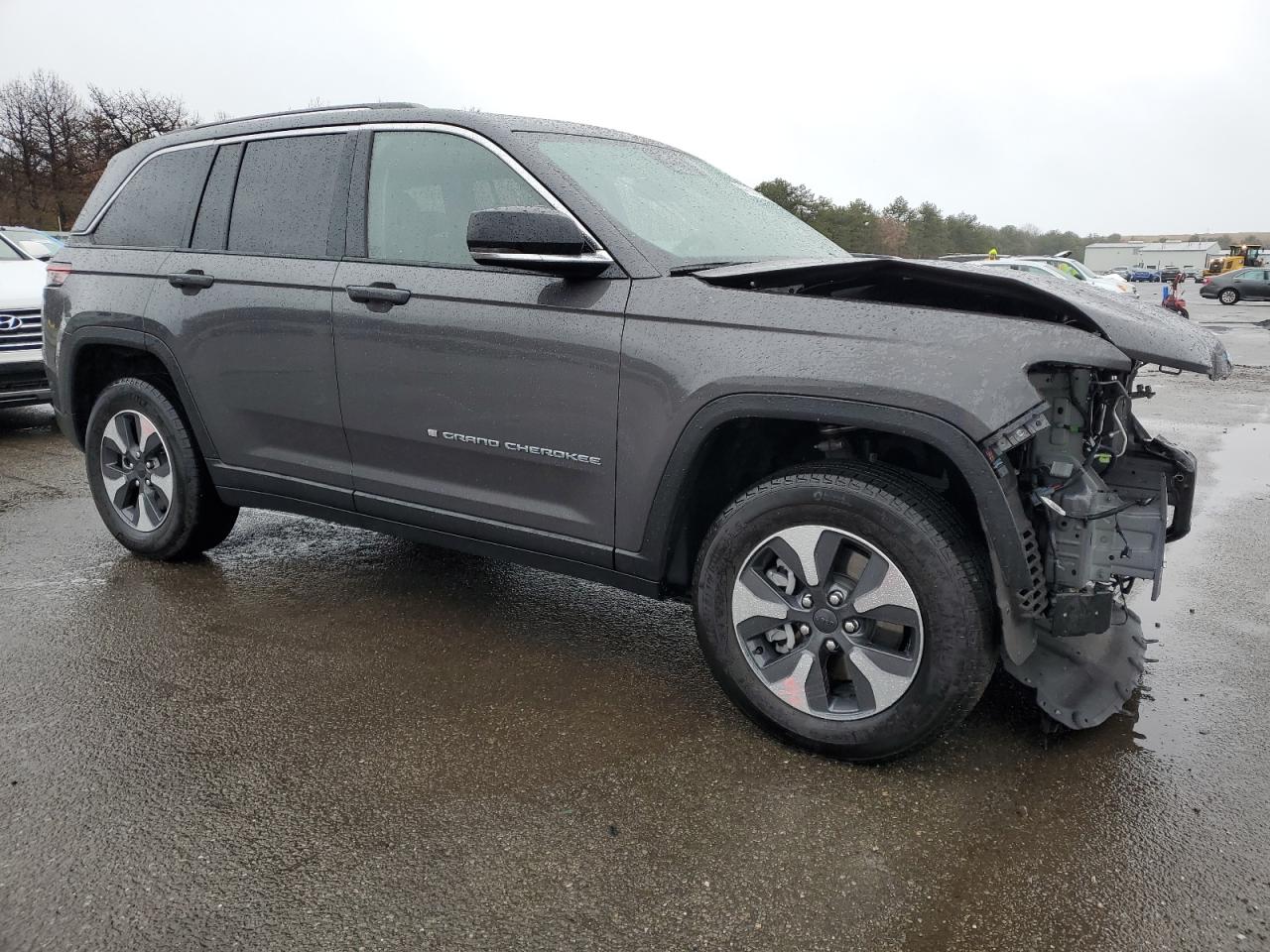 Photo 3 VIN: 1C4RJYB61N8718024 - JEEP GRAND CHEROKEE 