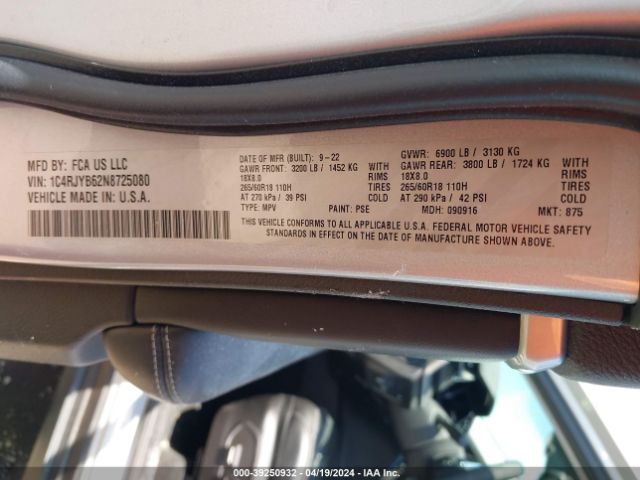 Photo 8 VIN: 1C4RJYB62N8725080 - JEEP GRAND CHEROKEE 4XE 