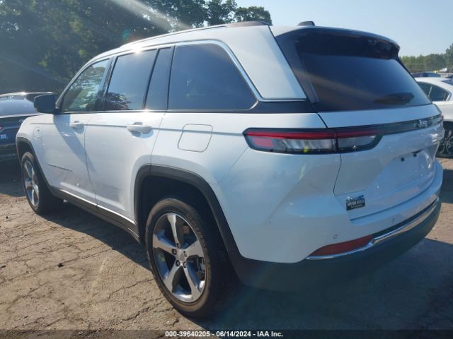 Photo 2 VIN: 1C4RJYB62P8788439 - JEEP GRAND CHEROKEE 