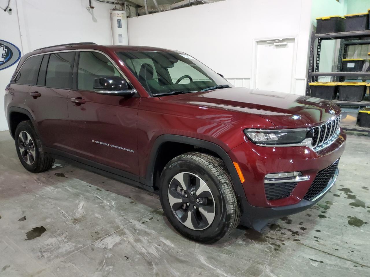 Photo 3 VIN: 1C4RJYB62R8518999 - JEEP GRAND CHEROKEE 