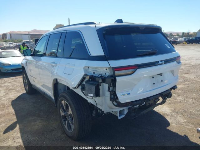 Photo 2 VIN: 1C4RJYB64N8757190 - JEEP GRAND CHEROKEE 