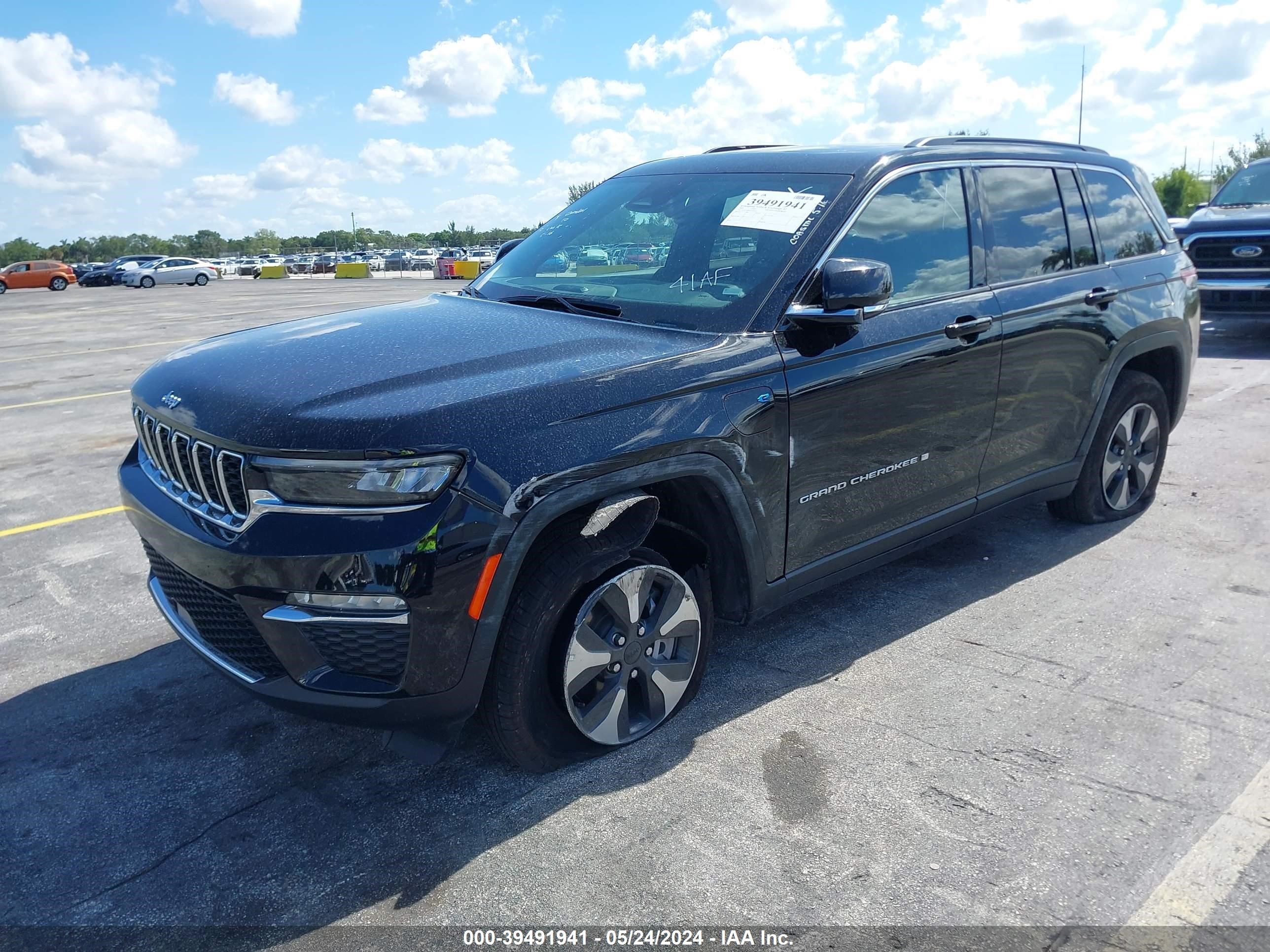 Photo 1 VIN: 1C4RJYB66RC121034 - JEEP GRAND CHEROKEE 