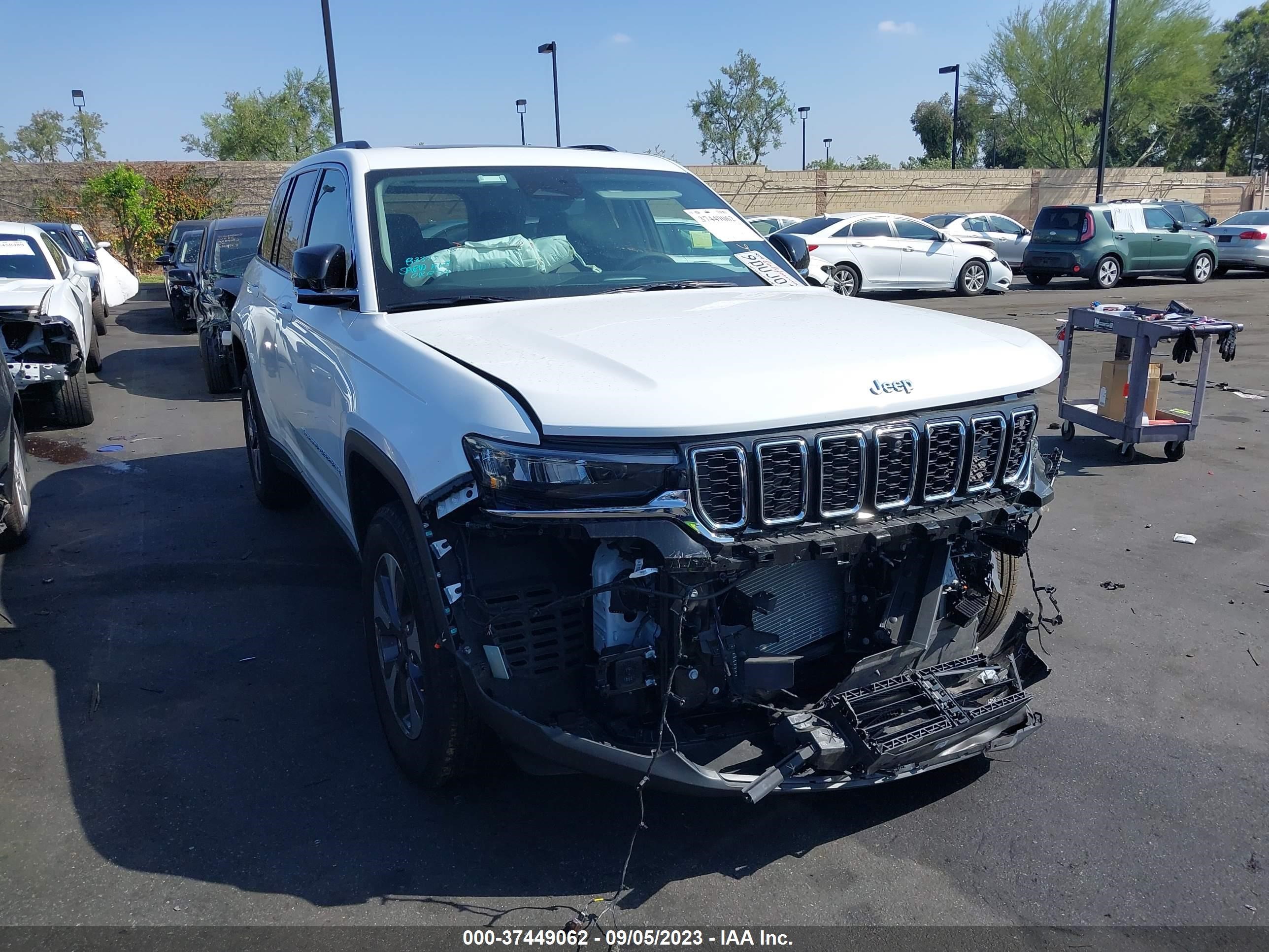 Photo 0 VIN: 1C4RJYB67N8716973 - JEEP GRAND CHEROKEE 