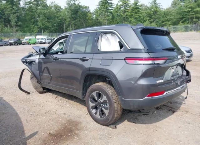 Photo 2 VIN: 1C4RJYB68N8715640 - JEEP GRAND CHEROKEE 