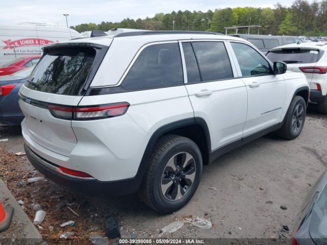 Photo 3 VIN: 1C4RJYB68RC202018 - JEEP GRAND CHEROKEE 4XE 