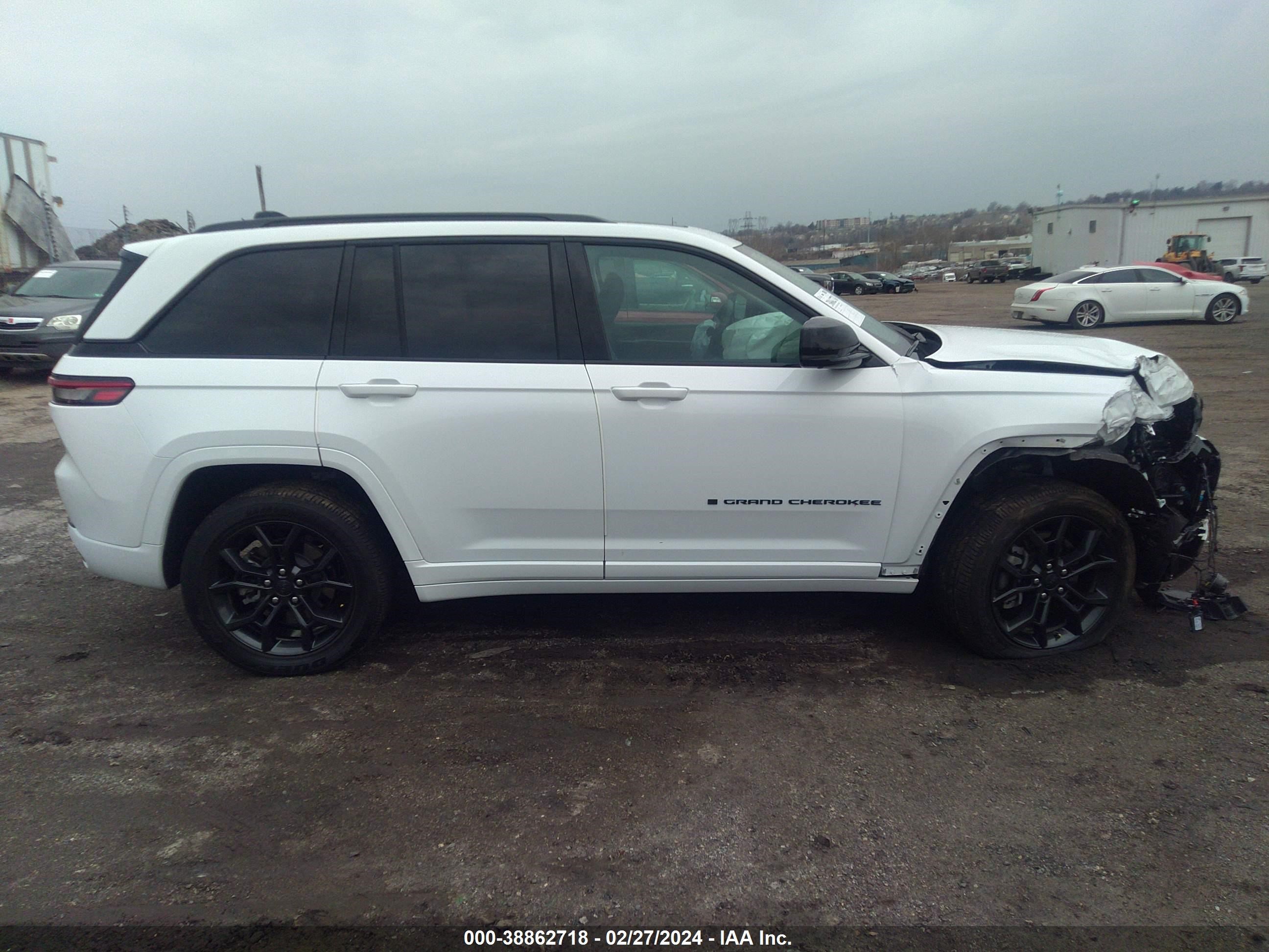 Photo 12 VIN: 1C4RJYB6XR8955617 - JEEP GRAND CHEROKEE 