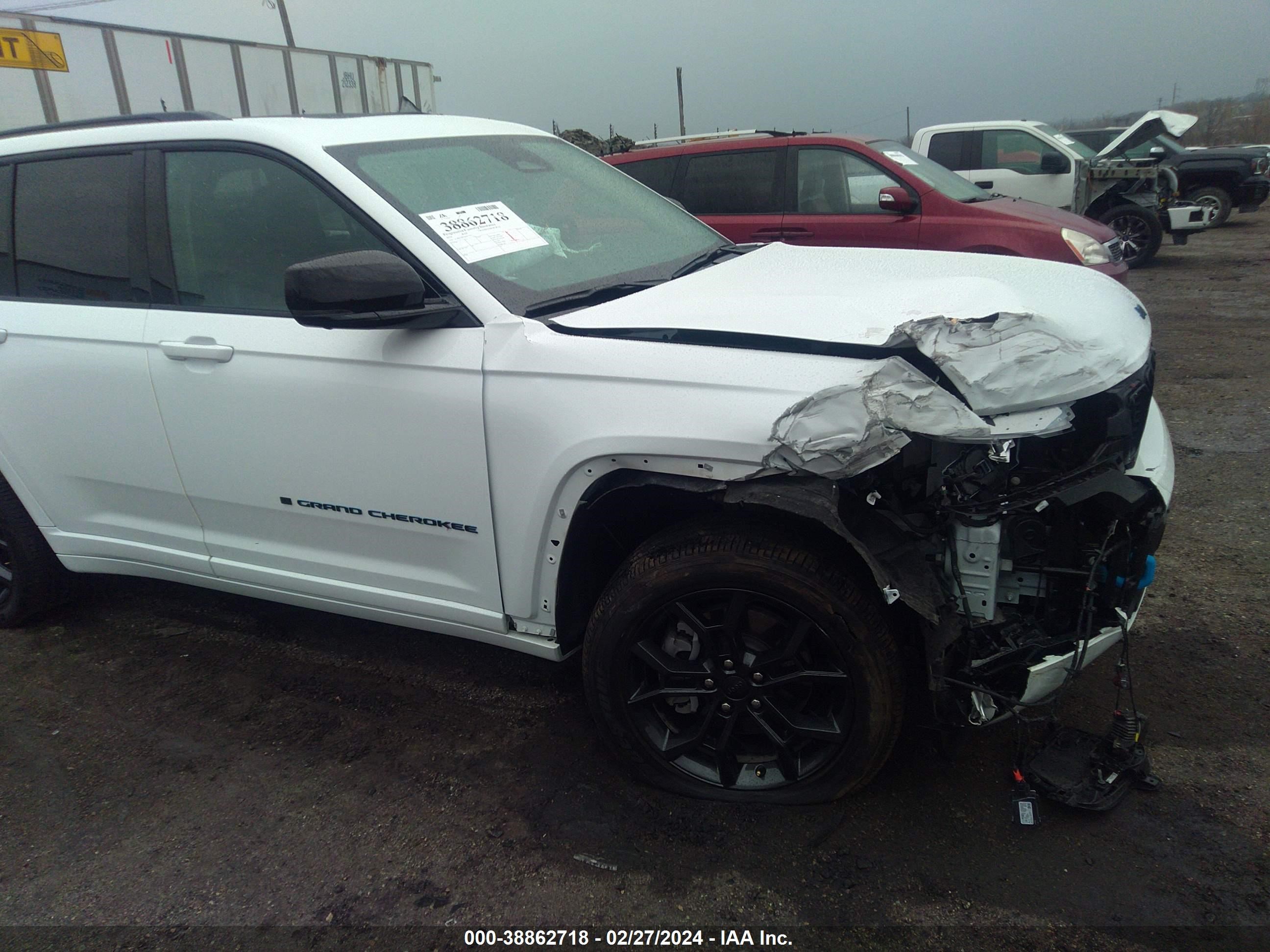 Photo 5 VIN: 1C4RJYB6XR8955617 - JEEP GRAND CHEROKEE 