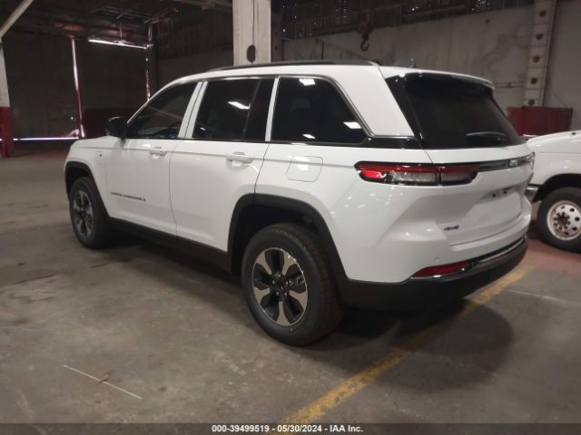 Photo 2 VIN: 1C4RJYB6XRC202022 - JEEP GRAND CHEROKEE 4XE 