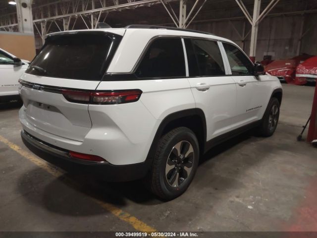 Photo 3 VIN: 1C4RJYB6XRC202022 - JEEP GRAND CHEROKEE 4XE 