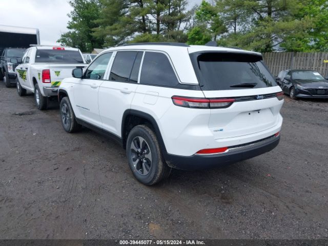 Photo 2 VIN: 1C4RJYB6XRC206765 - JEEP GRAND CHEROKEE 4XE 