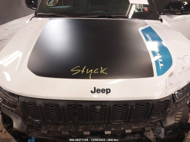 Photo 9 VIN: 1C4RJYC63P8883848 - JEEP GRAND CHEROKEE 4XE 