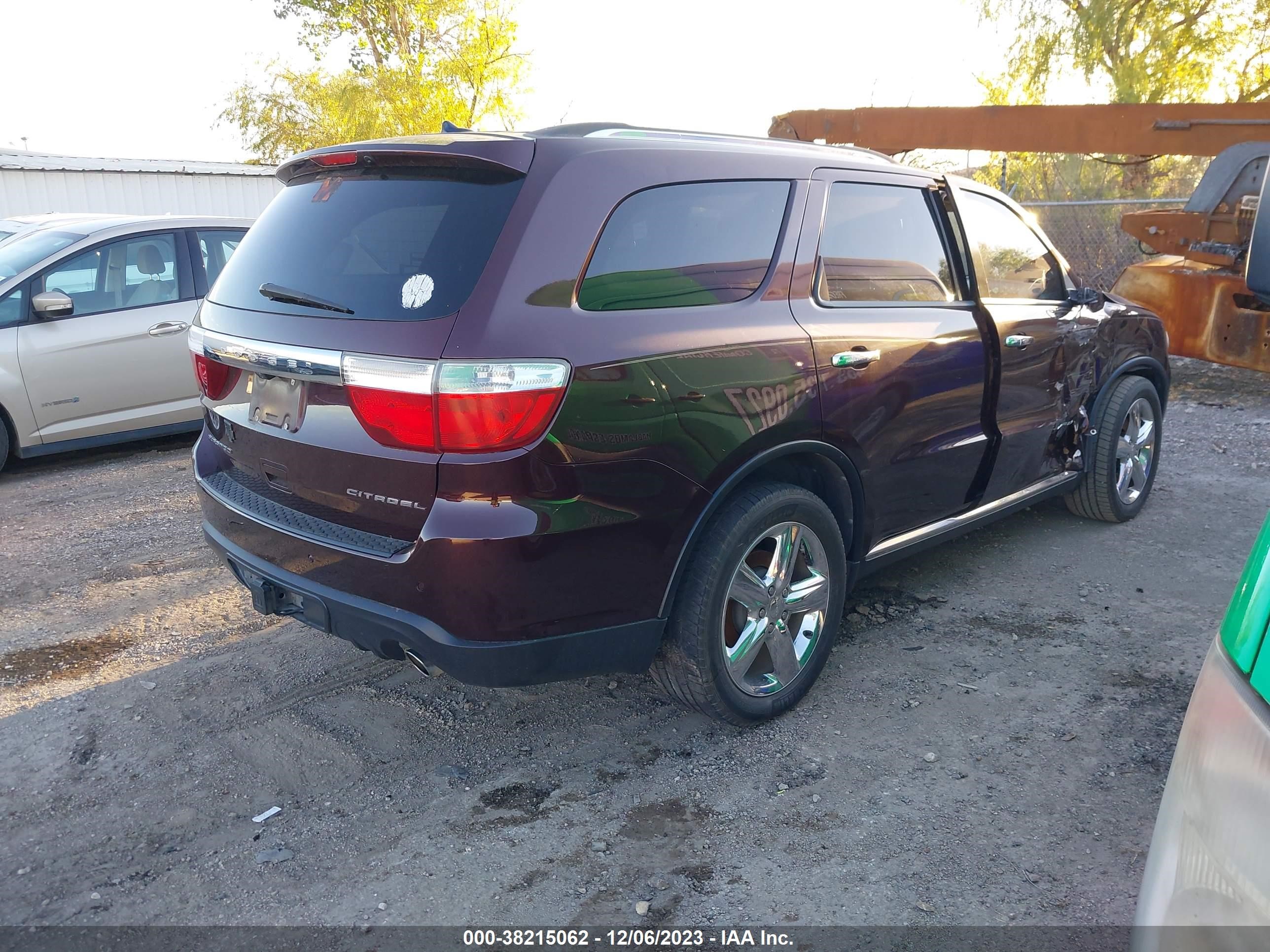 Photo 3 VIN: 1C4SDHET6CC307478 - DODGE DURANGO 