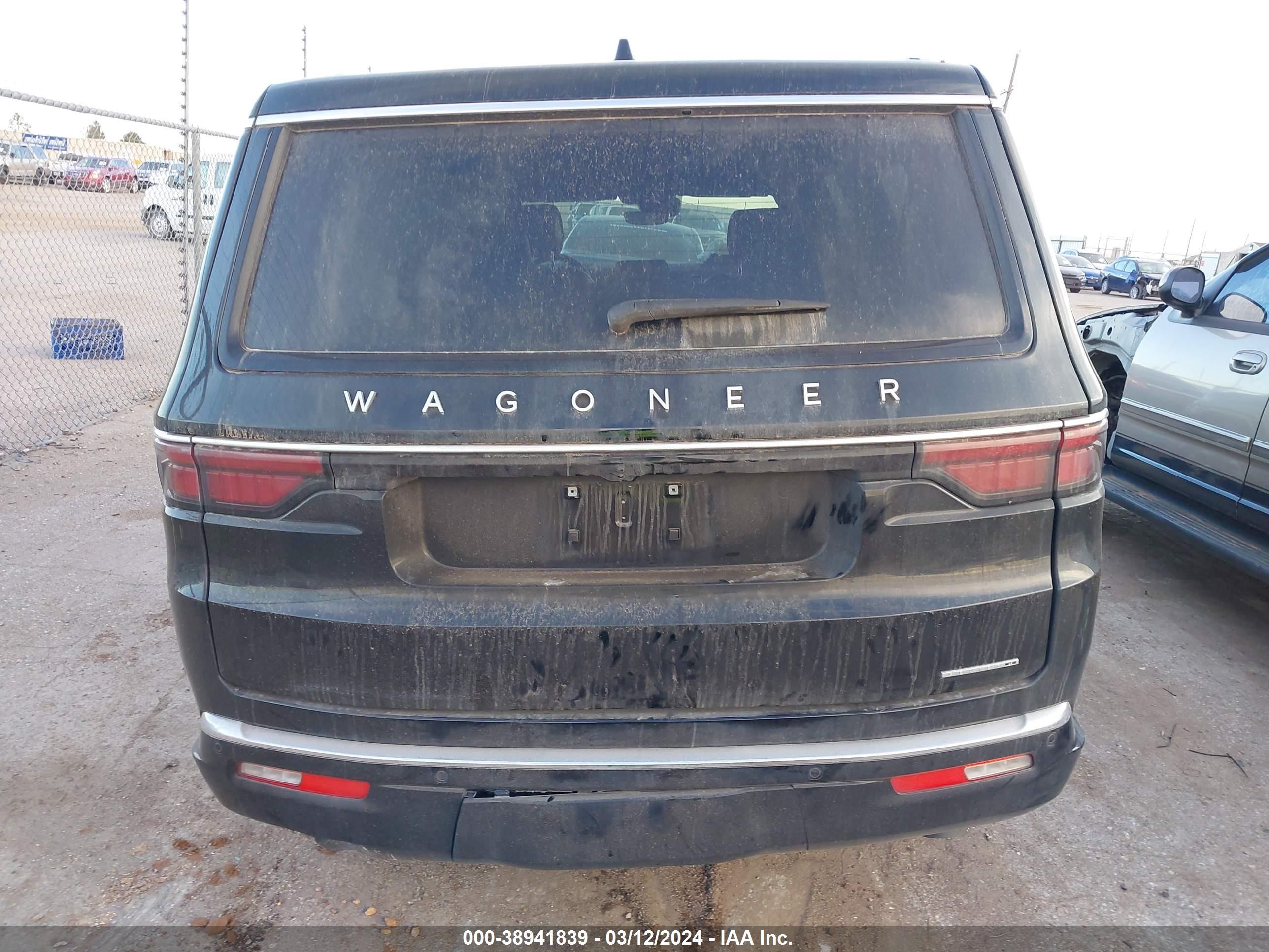 Photo 15 VIN: 1C4SJRBP6RS106720 - JEEP GRAND WAGONEER 