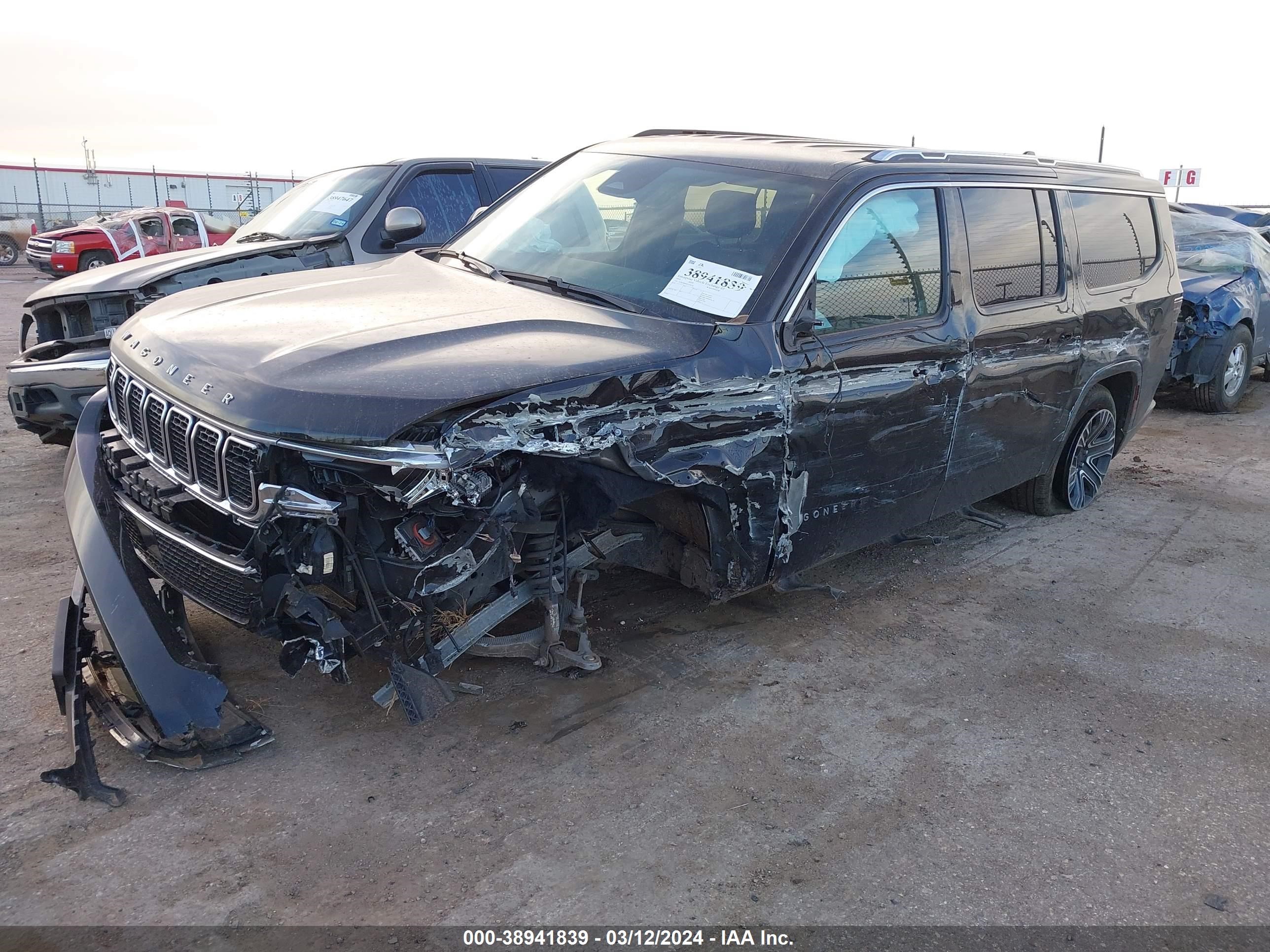 Photo 5 VIN: 1C4SJRBP6RS106720 - JEEP GRAND WAGONEER 