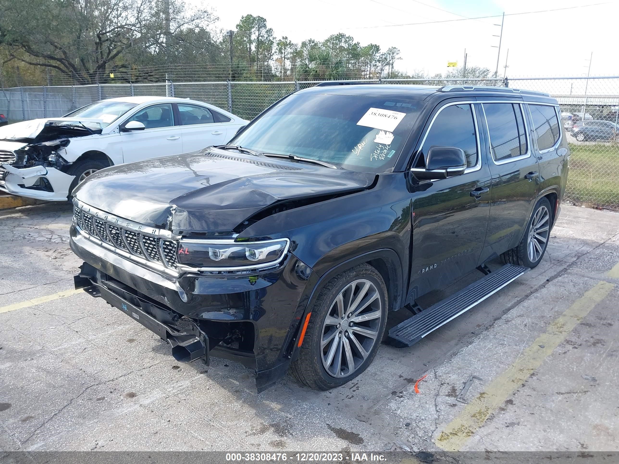 Photo 1 VIN: 1C4SJVFJ9PS509859 - JEEP GRAND WAGONEER 