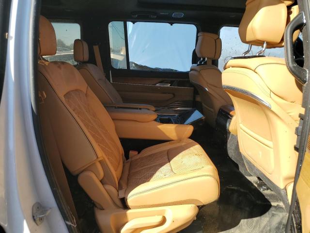 Photo 5 VIN: 1C4SJVGJ8NS114874 - JEEP GRAND WAGONEER 