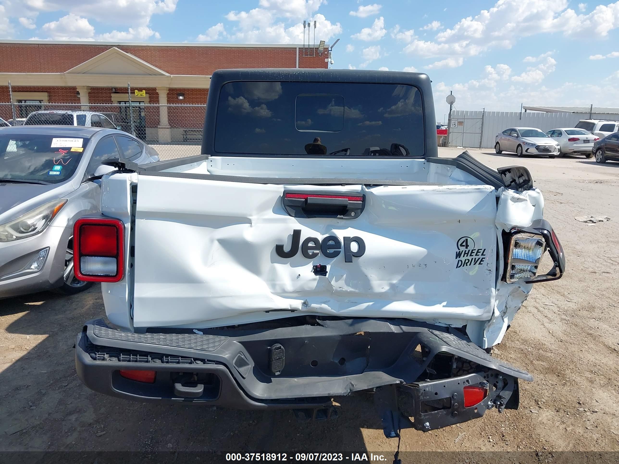 Photo 16 VIN: 1C6HJTAG0PL552580 - JEEP GLADIATOR 