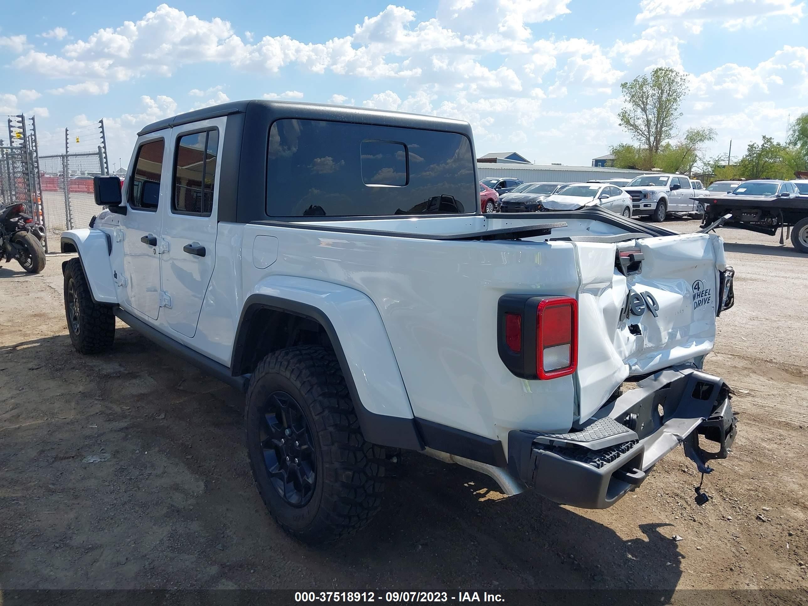 Photo 2 VIN: 1C6HJTAG0PL552580 - JEEP GLADIATOR 