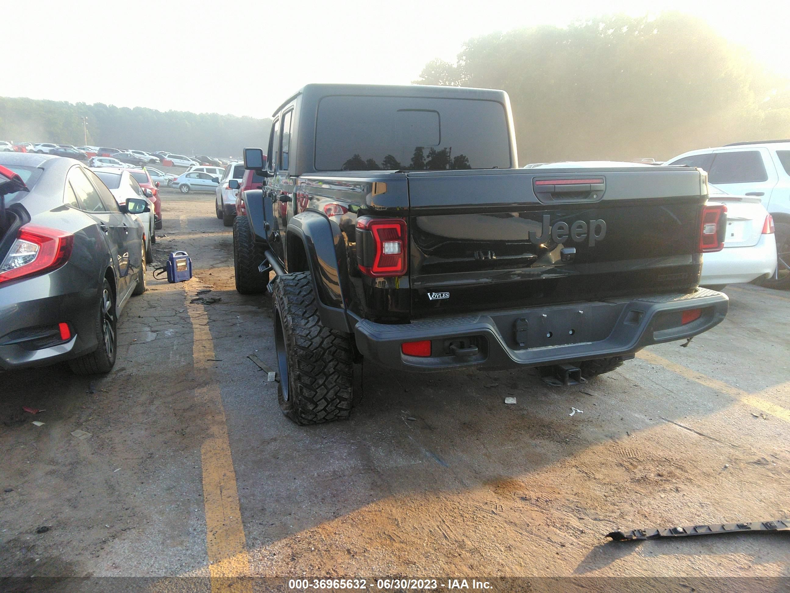 Photo 2 VIN: 1C6HJTAG3LL207280 - JEEP GLADIATOR 