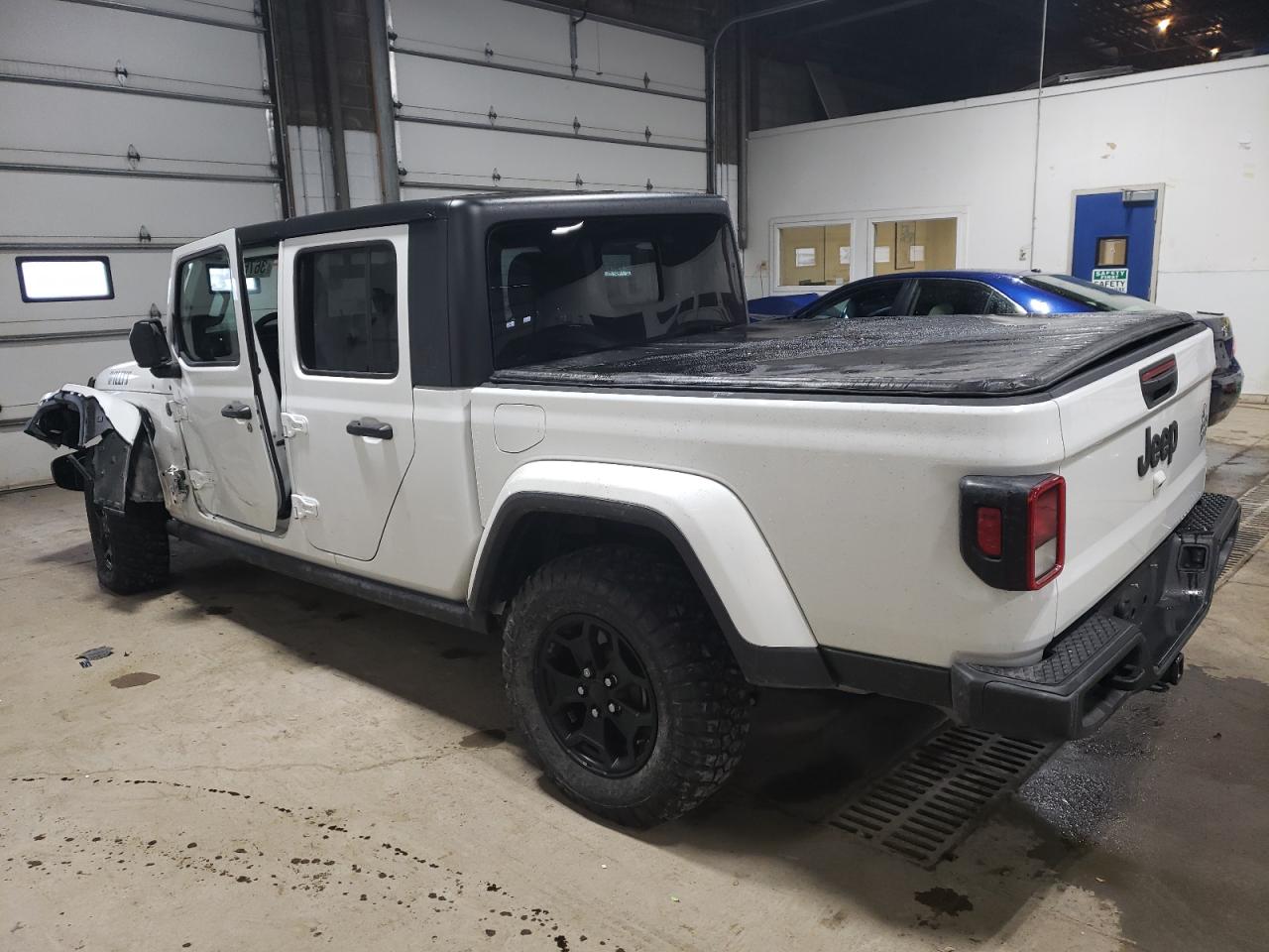 Photo 1 VIN: 1C6HJTAG3NL164918 - JEEP GLADIATOR 