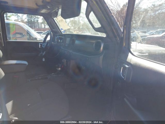 Photo 4 VIN: 1C6HJTAG6LL121980 - JEEP GLADIATOR 