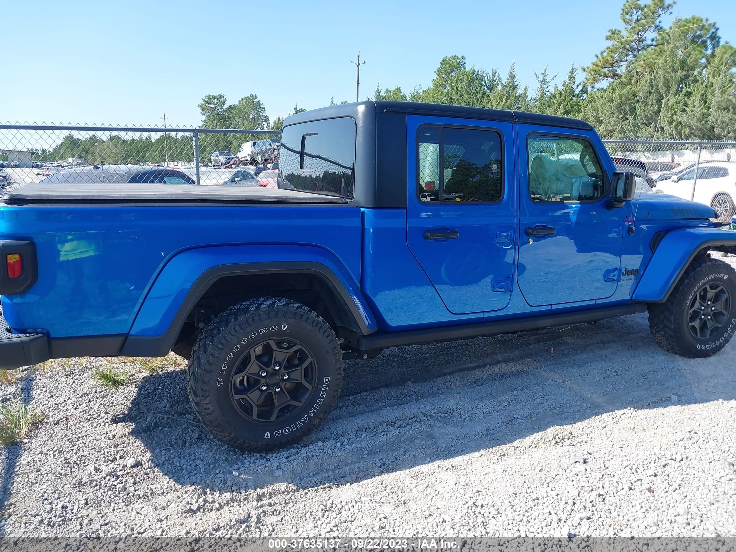 Photo 13 VIN: 1C6HJTAG9ML555277 - JEEP GLADIATOR 