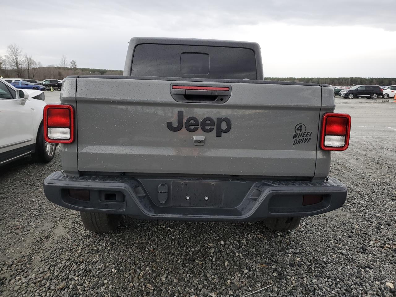 Photo 5 VIN: 1C6HJTAG9ML578851 - JEEP GLADIATOR 