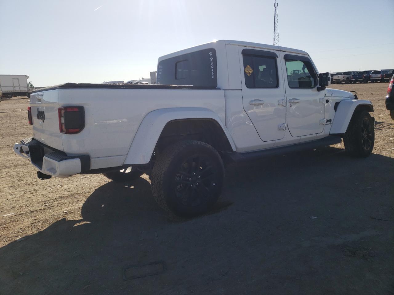 Photo 2 VIN: 1C6HJTFG2ML584581 - JEEP GLADIATOR 