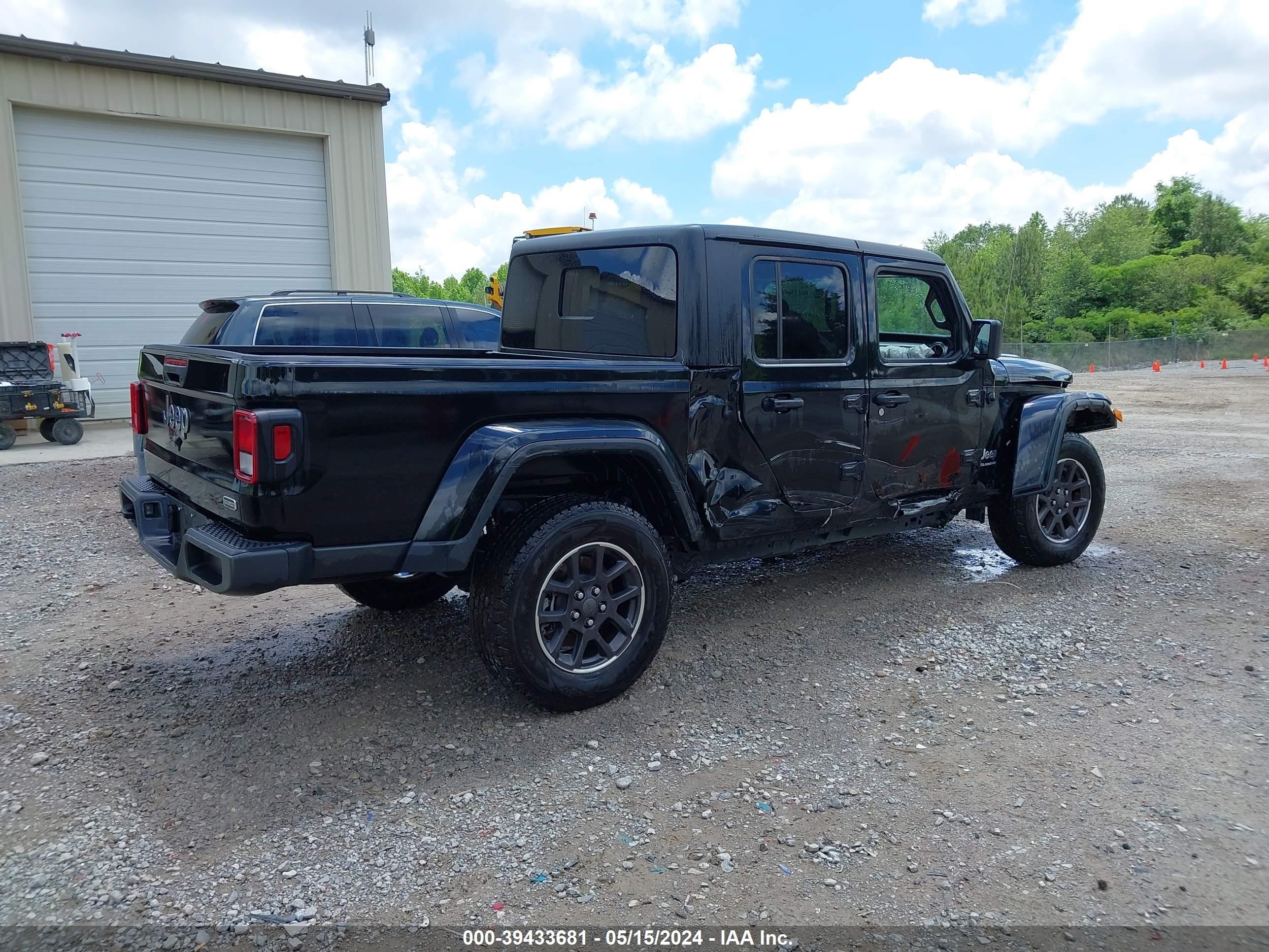 Photo 3 VIN: 1C6HJTFG4PL523236 - JEEP GLADIATOR 