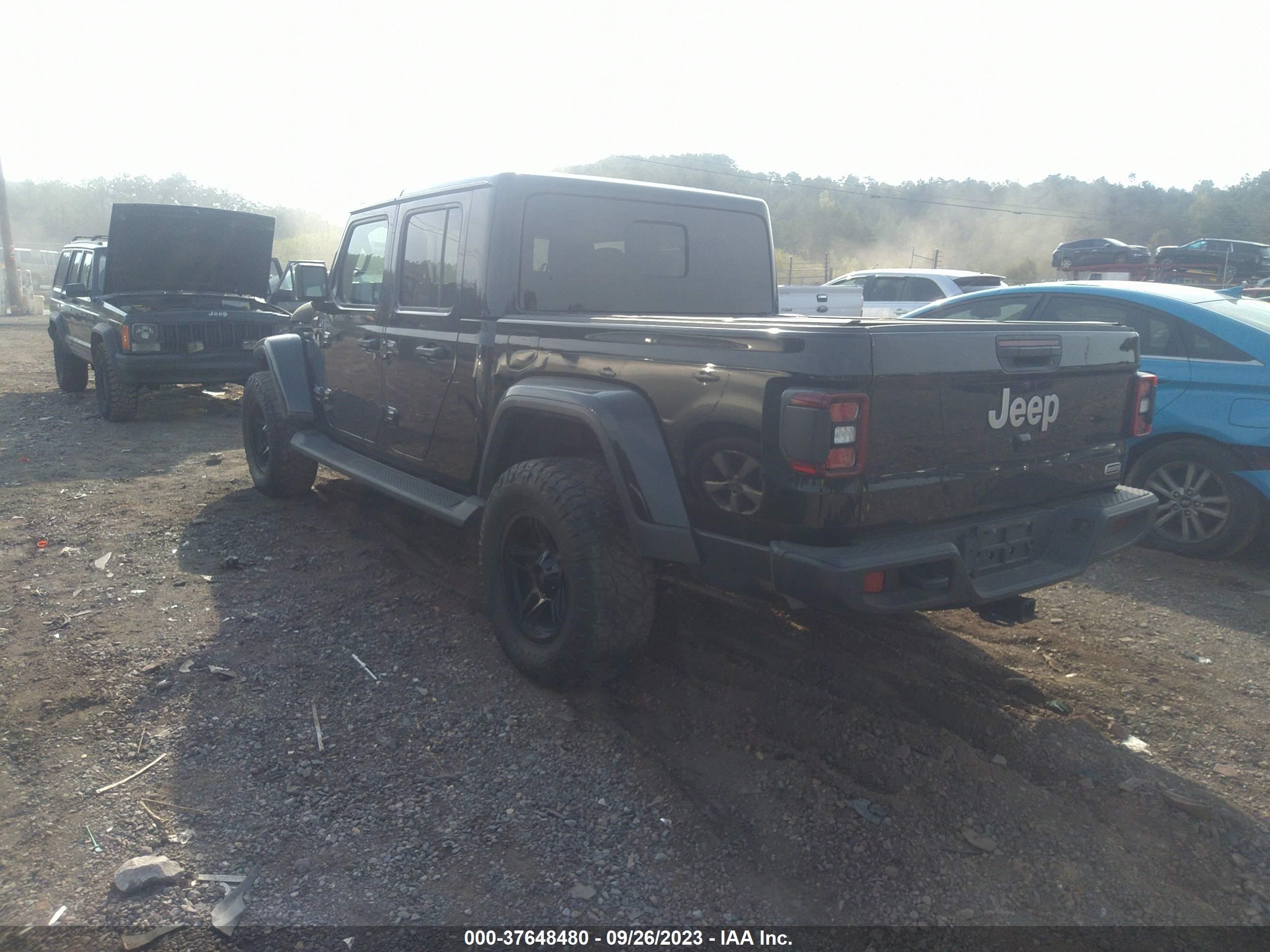 Photo 2 VIN: 1C6HJTFG6LL154034 - JEEP GLADIATOR 