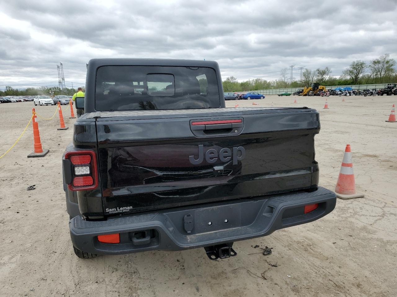 Photo 5 VIN: 1C6JJTAG5ML620045 - JEEP GLADIATOR 