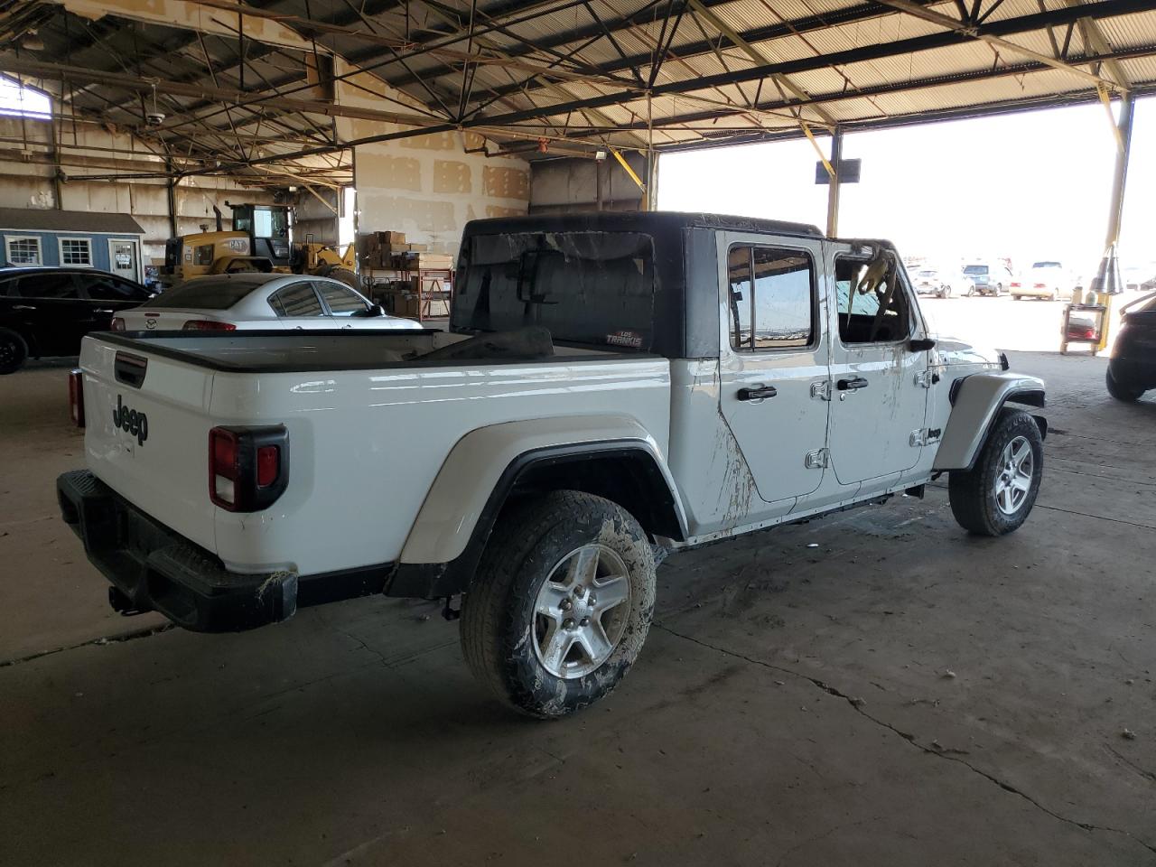 Photo 2 VIN: 1C6JJTAG7NL178080 - JEEP GLADIATOR 