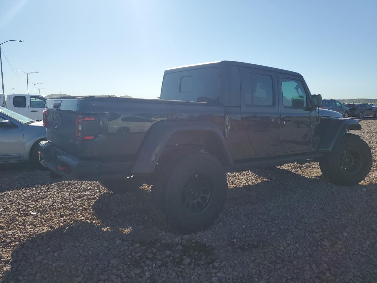 Photo 2 VIN: 1C6JJTBG2LL111169 - JEEP GLADIATOR 