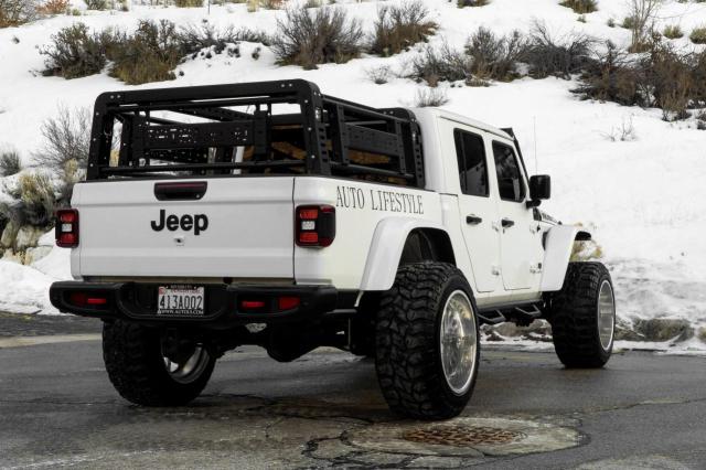 Photo 2 VIN: 1C6JJTBG9LL114781 - JEEP GLADIATOR 