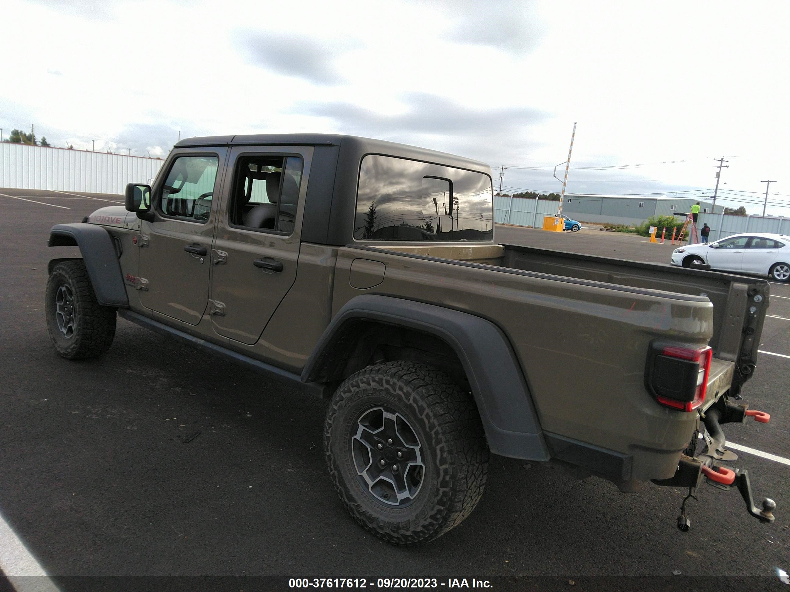 Photo 2 VIN: 1C6JJTEG3LL203886 - JEEP GLADIATOR 