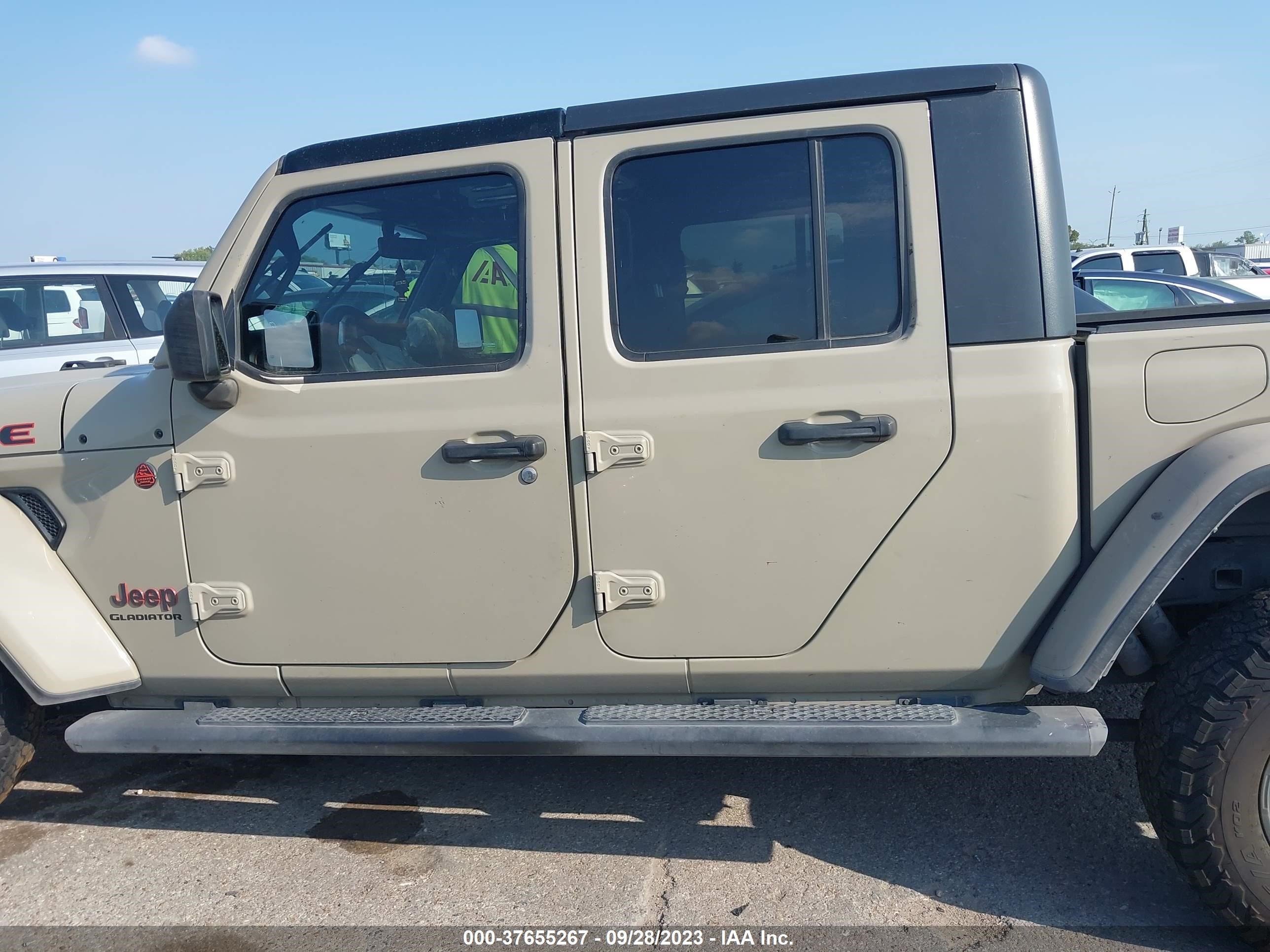 Photo 13 VIN: 1C6JJTEG5LL207325 - JEEP GLADIATOR 