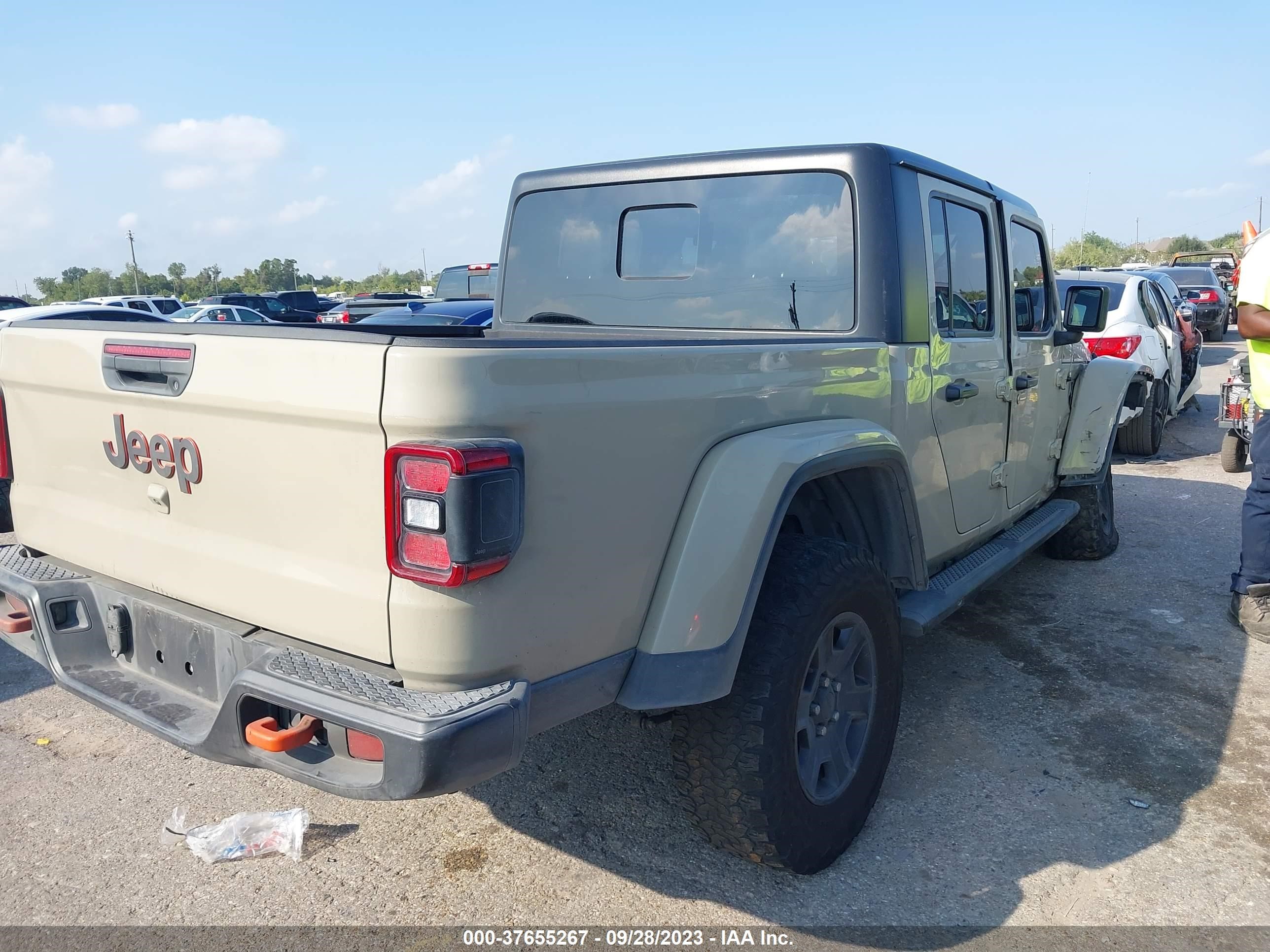 Photo 3 VIN: 1C6JJTEG5LL207325 - JEEP GLADIATOR 