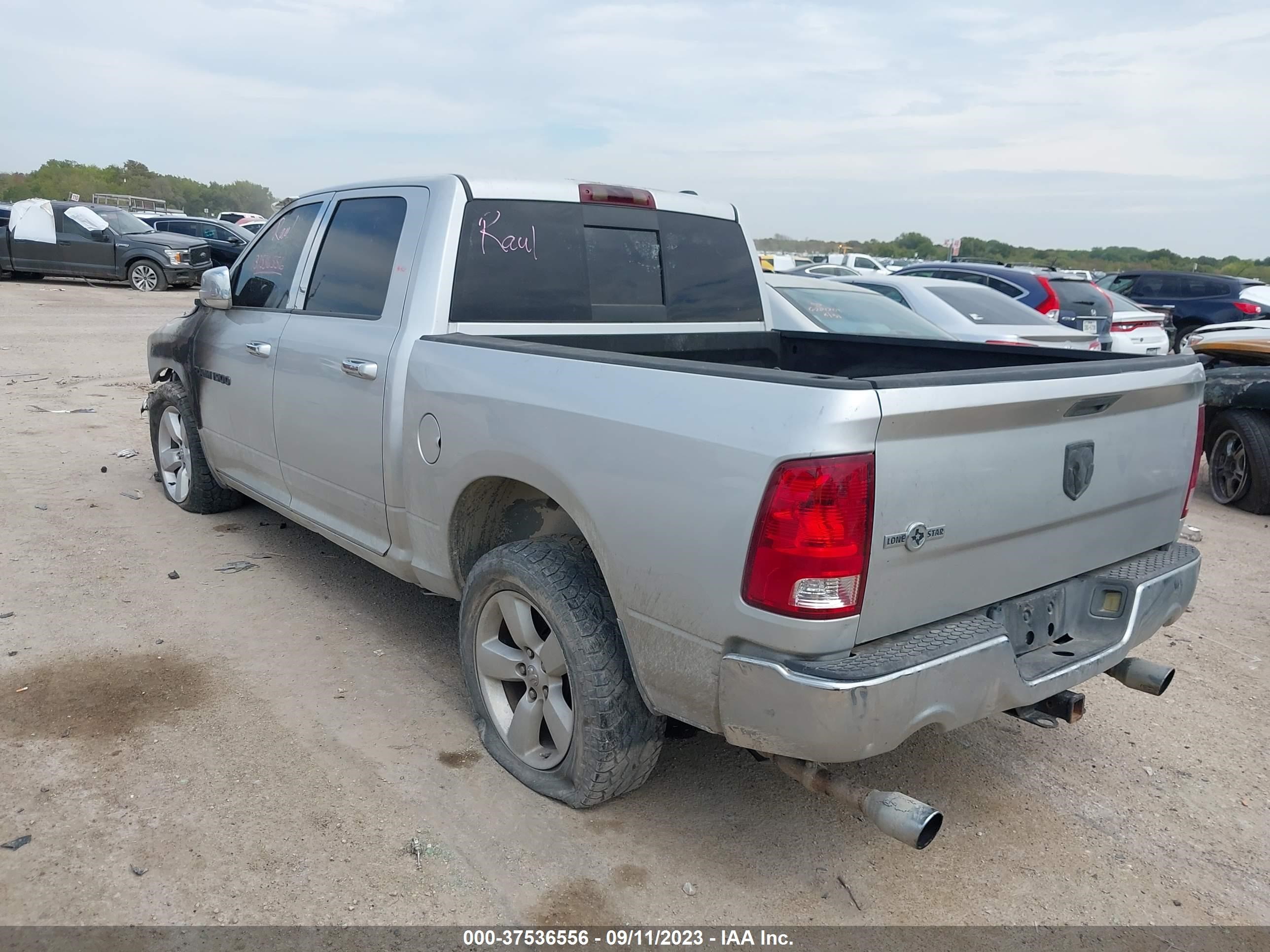 Photo 2 VIN: 1C6RD6LT0CS153563 - RAM 1500 