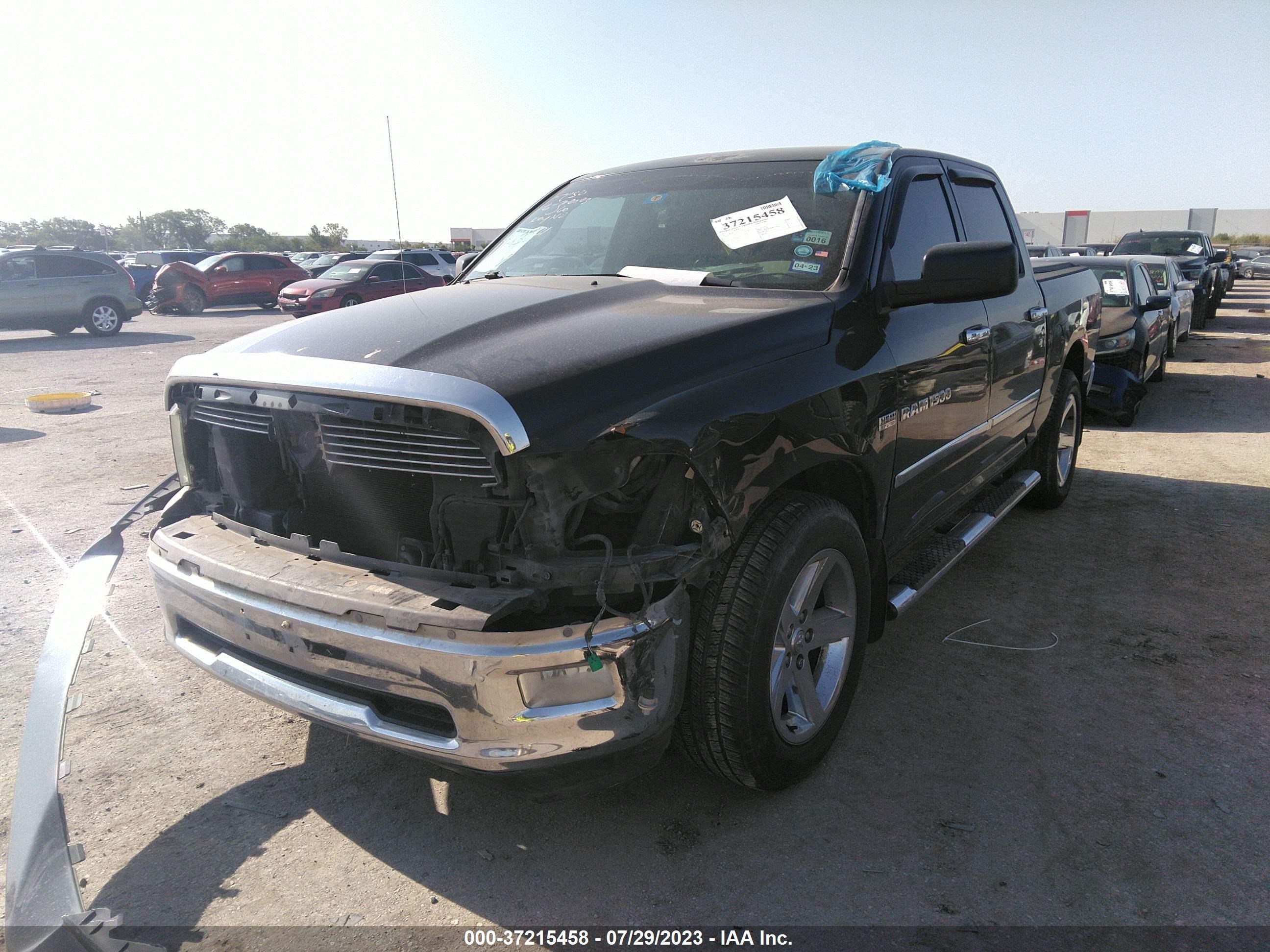 Photo 1 VIN: 1C6RD6LT1CS323526 - RAM 1500 