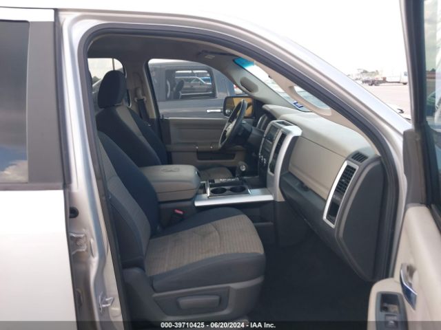 Photo 4 VIN: 1C6RD6LT8CS152838 - DODGE RAM 