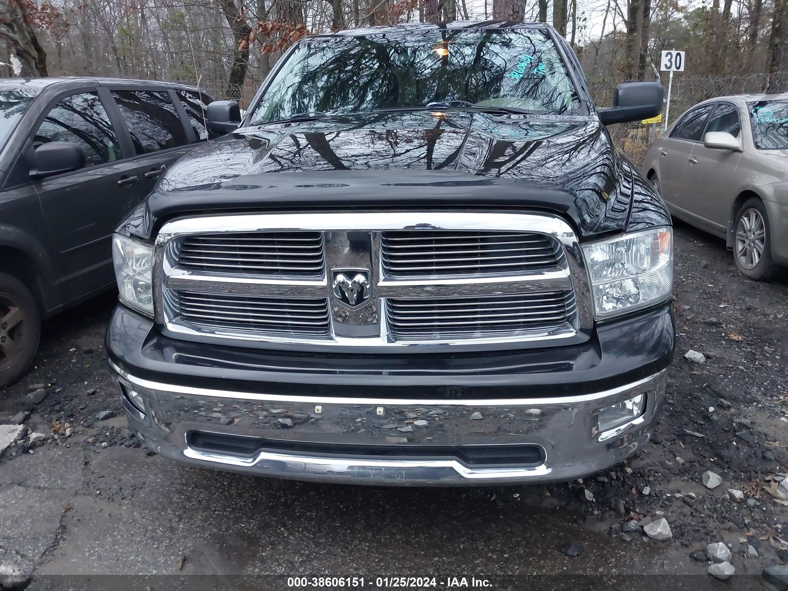 Photo 5 VIN: 1C6RD6LT9CS331728 - RAM 1500 