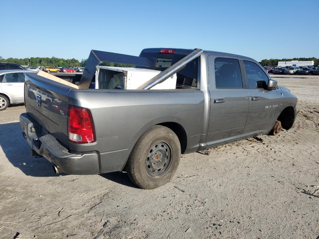 Photo 2 VIN: 1C6RD6MT1CS253900 - DODGE RAM 