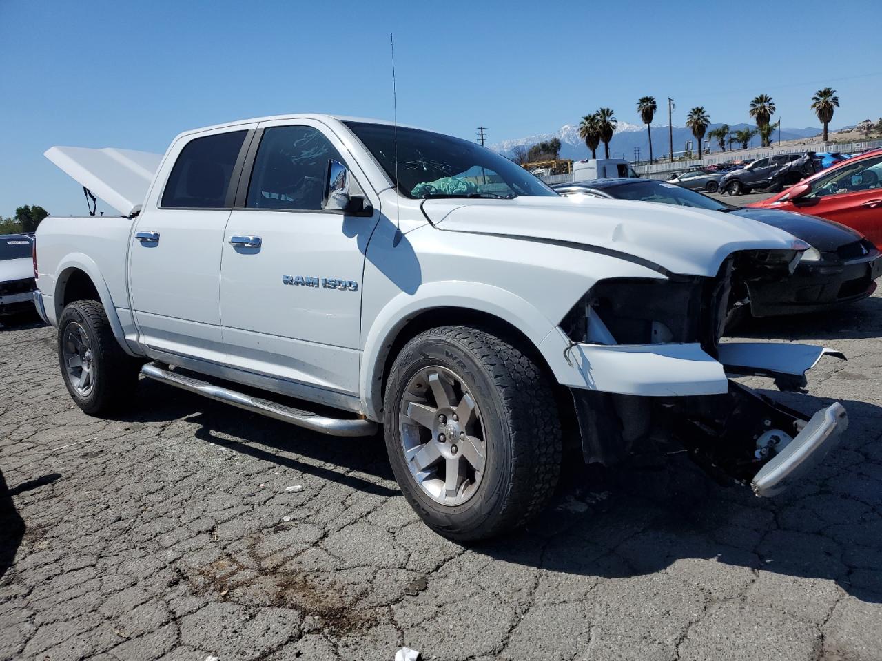 Photo 3 VIN: 1C6RD6NT9CS334285 - DODGE RAM 