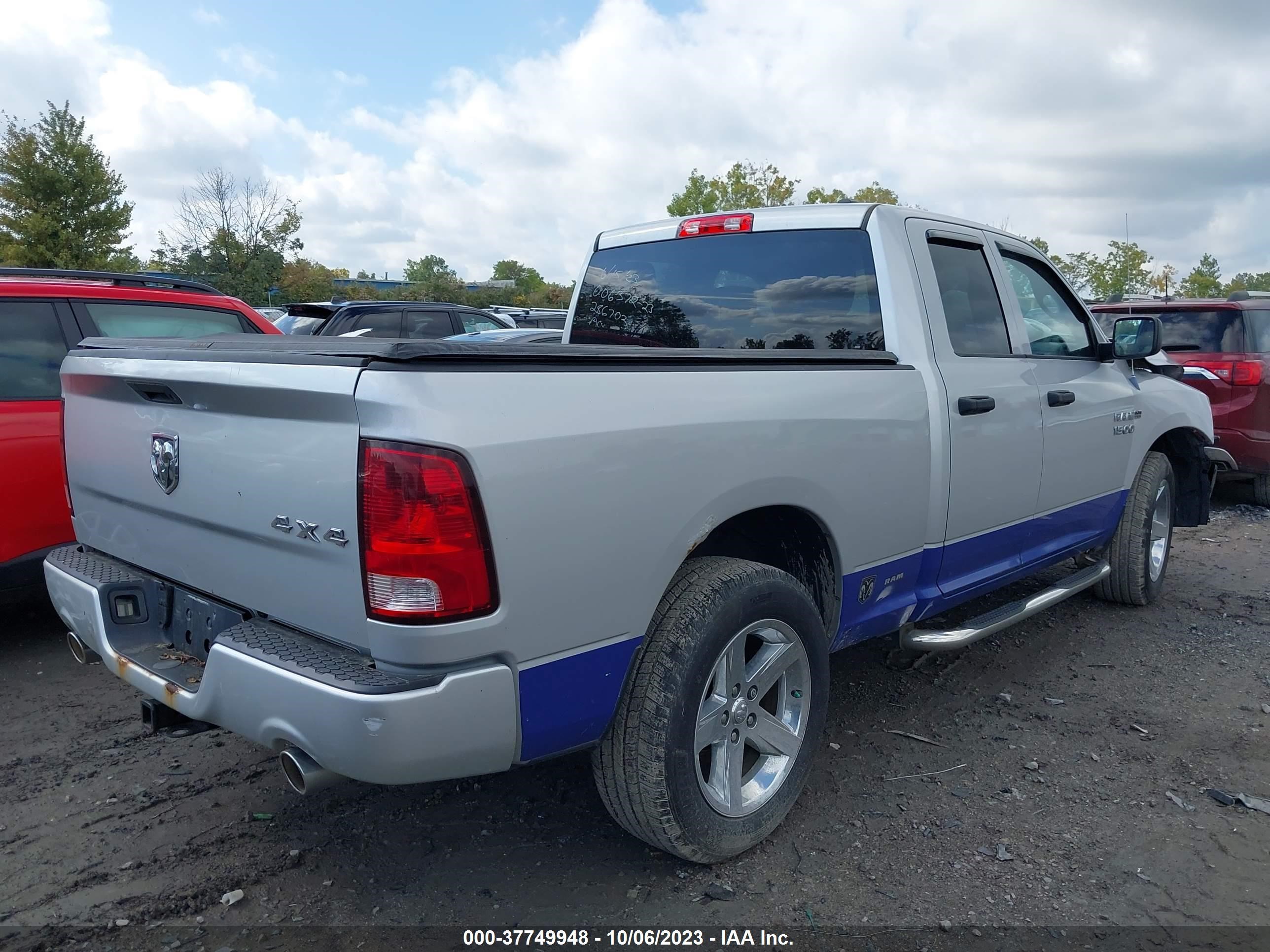 Photo 3 VIN: 1C6RD7FT4CS286702 - RAM 1500 