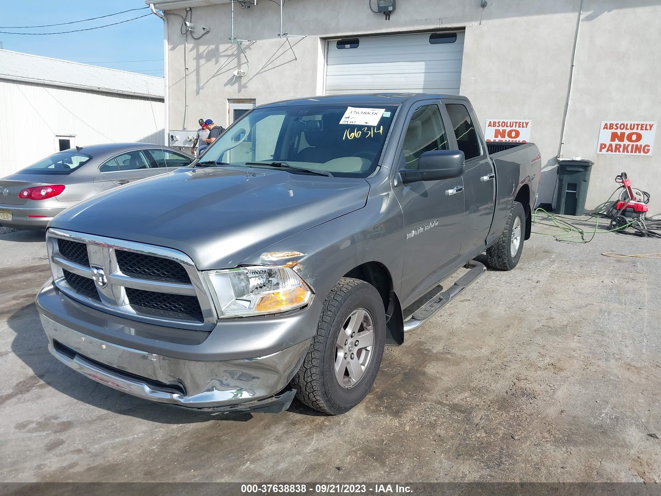 Photo 1 VIN: 1C6RD7GP7CS166314 - RAM 1500 