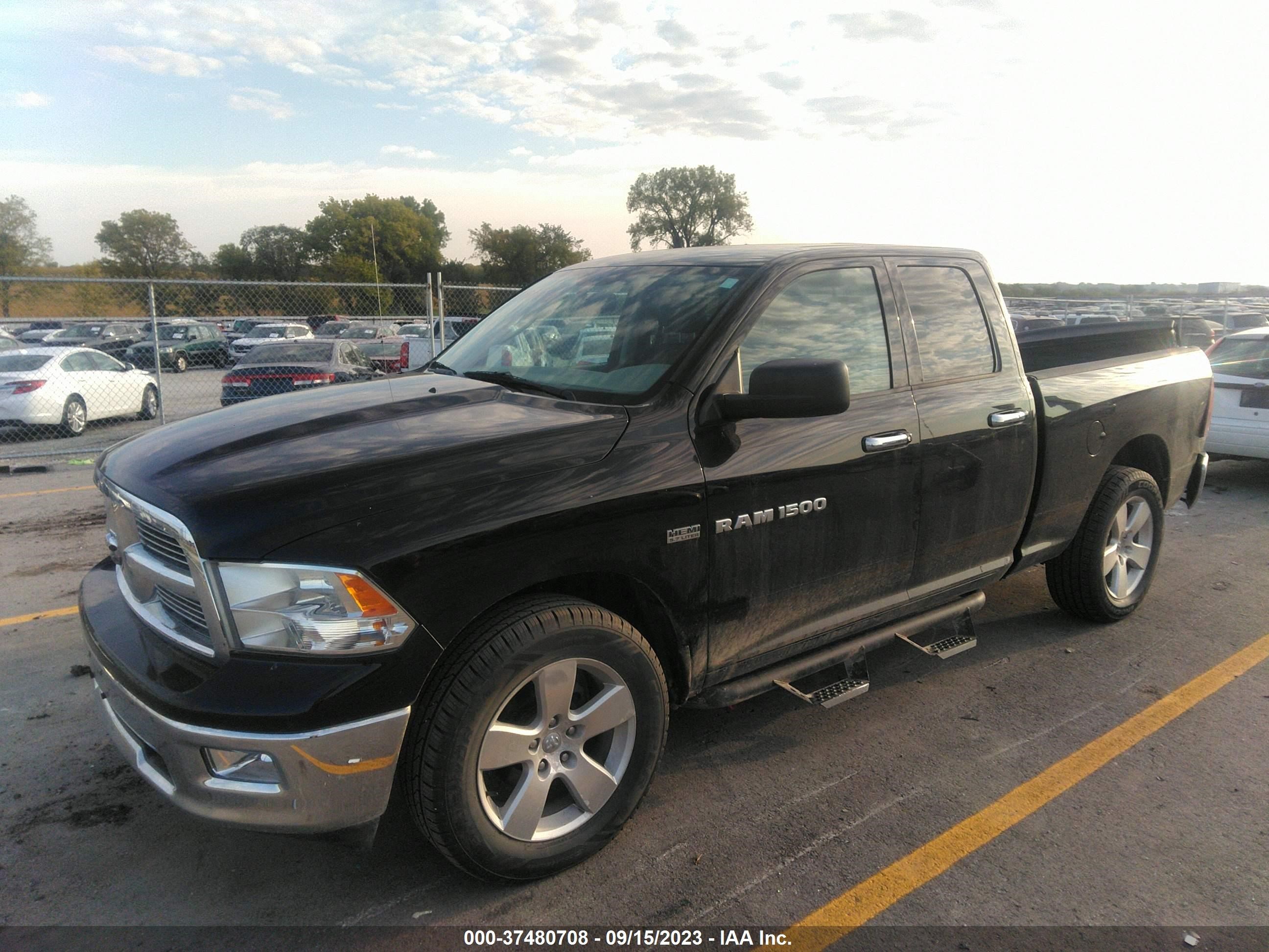 Photo 13 VIN: 1C6RD7GT5CS229844 - RAM 1500 